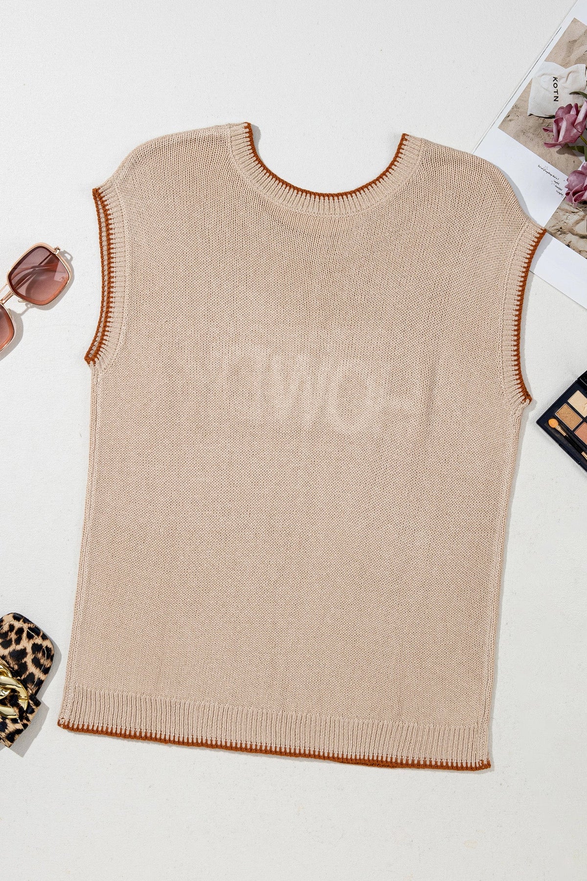 Howdy Darlin' Contrast Trim Knit Top