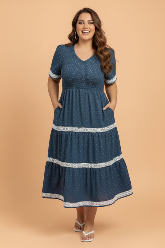 Willow Grace Midi Dress Curves