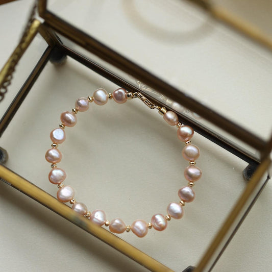 Rosé Luster Pearl Bracelet